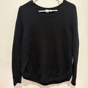 GAP Black Crewneck Scoop Sweater